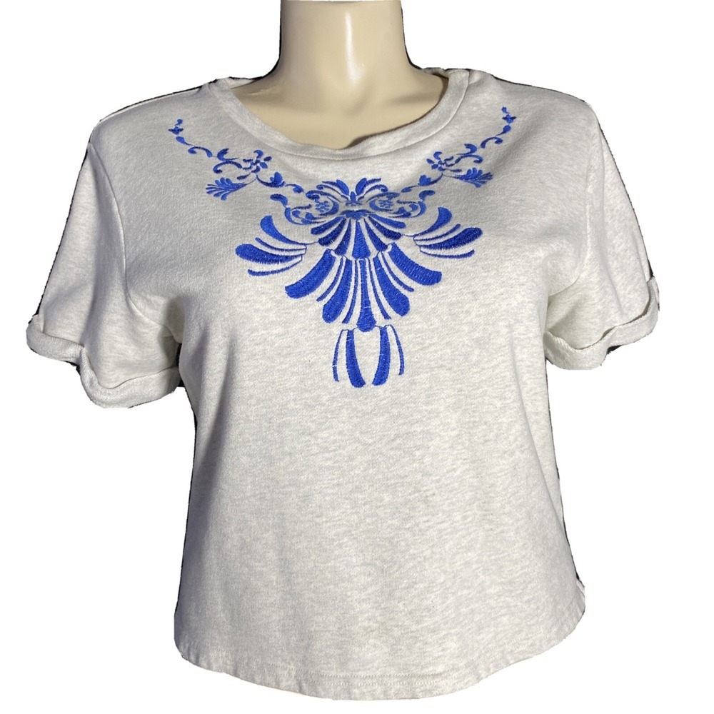 BP Collection Crop Top LARGE Heather Gray‎ Blue Embroidery Short Sl Sweatshirt
